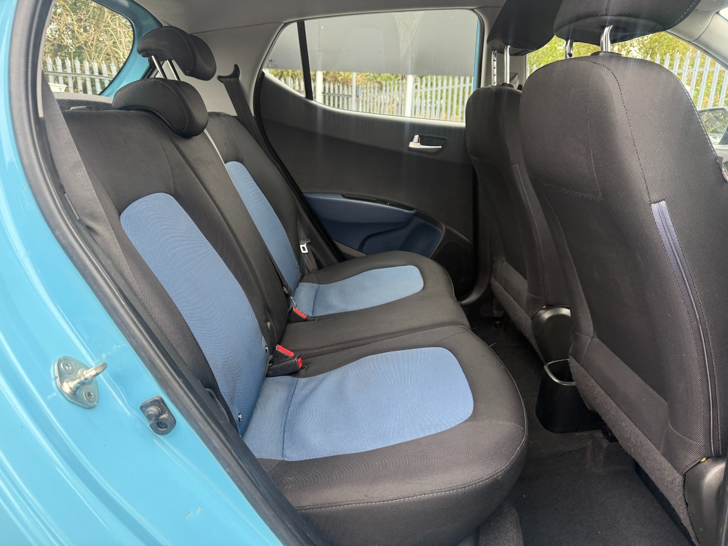 Used Hyundai i10 2014 for sale - 76231493: Photo 14