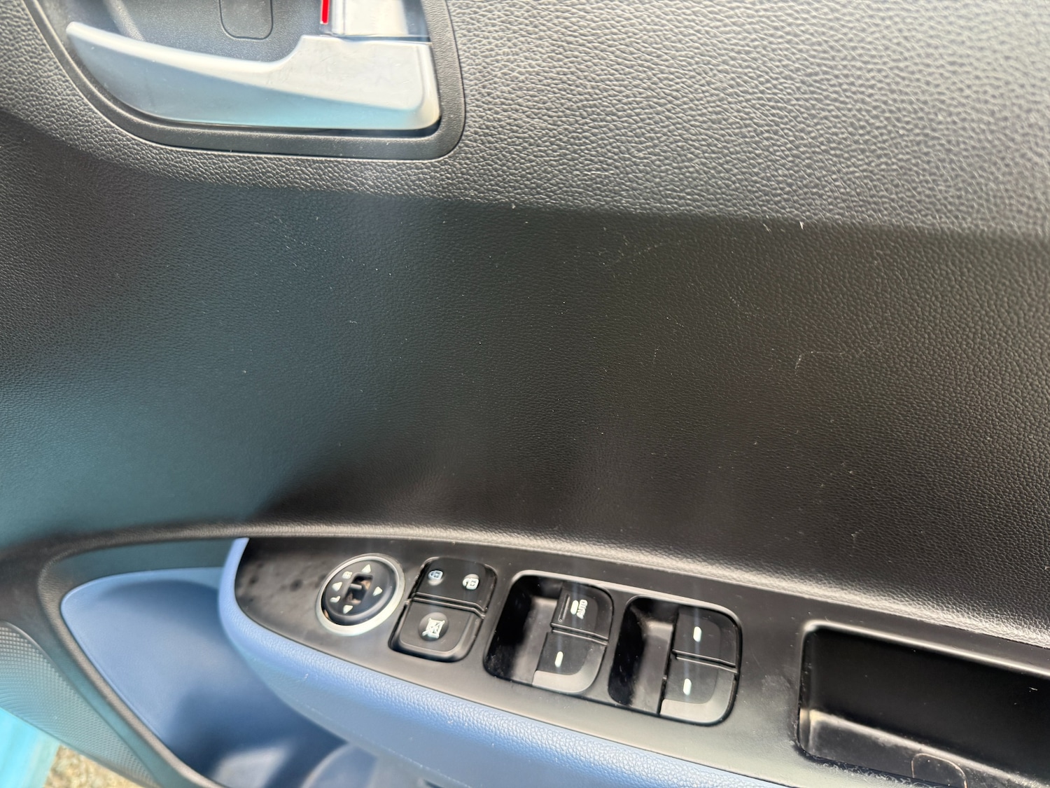 Used Hyundai i10 2014 for sale - 76231493: Photo 17