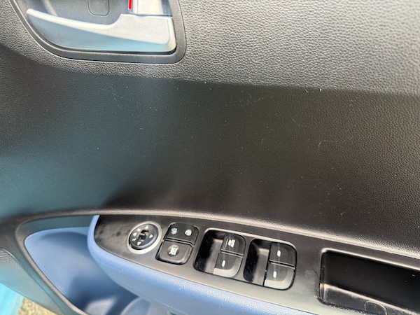 Used Hyundai i10 2014 for sale - 76231493: Photo 17