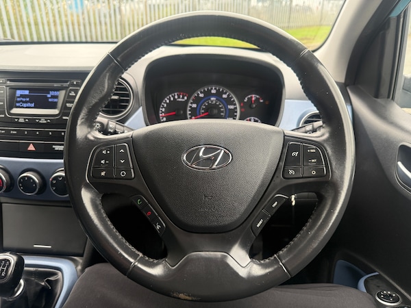 Used Hyundai i10 2014 for sale - 76231493: Photo 19