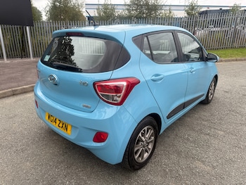 Used Hyundai i10 2014 for sale - 76231493: Photo