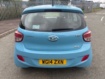 Used Hyundai i10 2014 for sale - 76231493: Photo