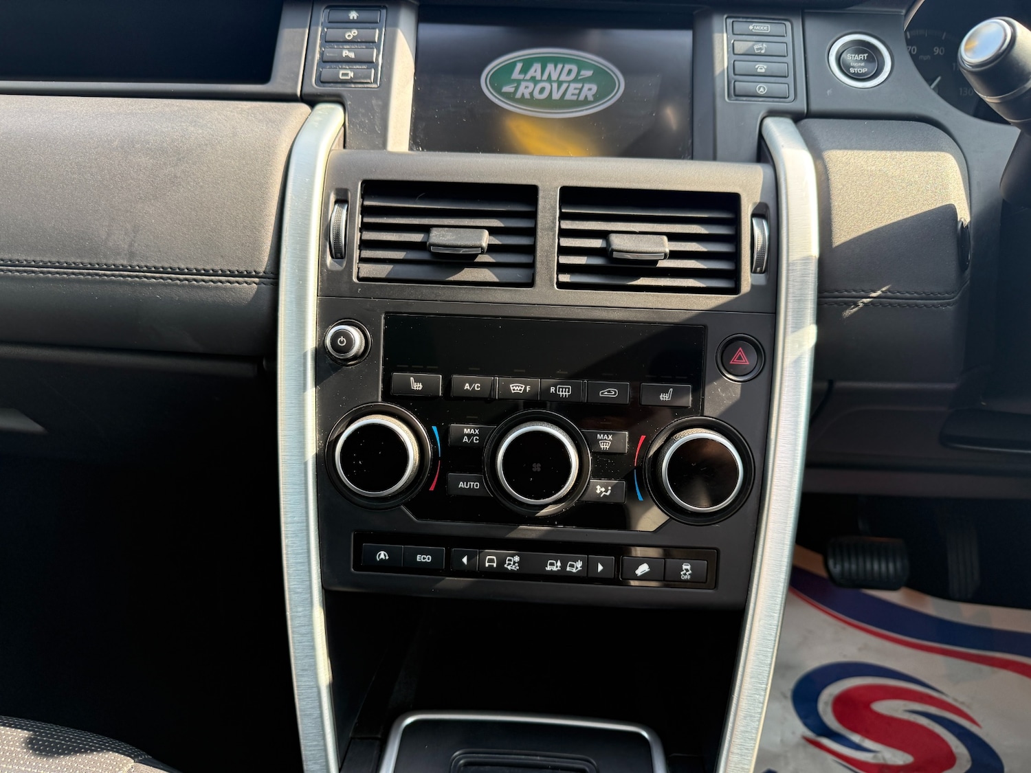 Used Land Rover Discovery Sport 2017 for sale - 76959750: Photo 17