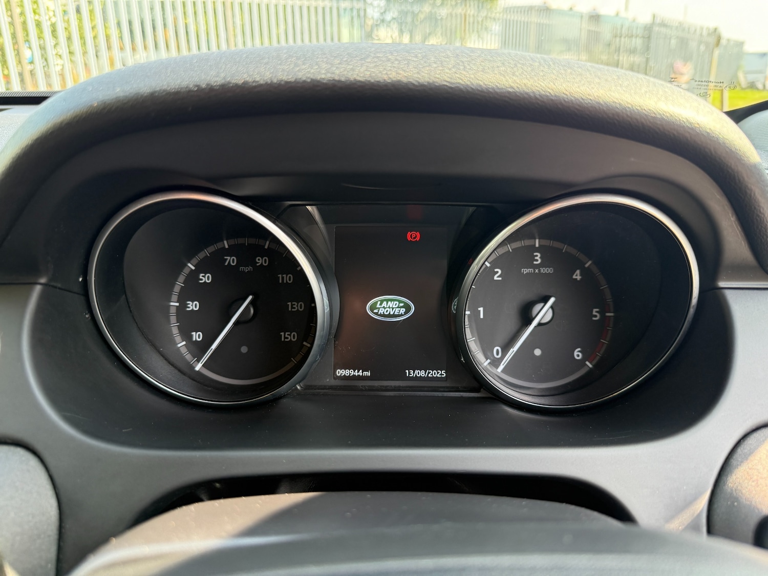 Used Land Rover Discovery Sport 2017 for sale - 76959750: Photo 27