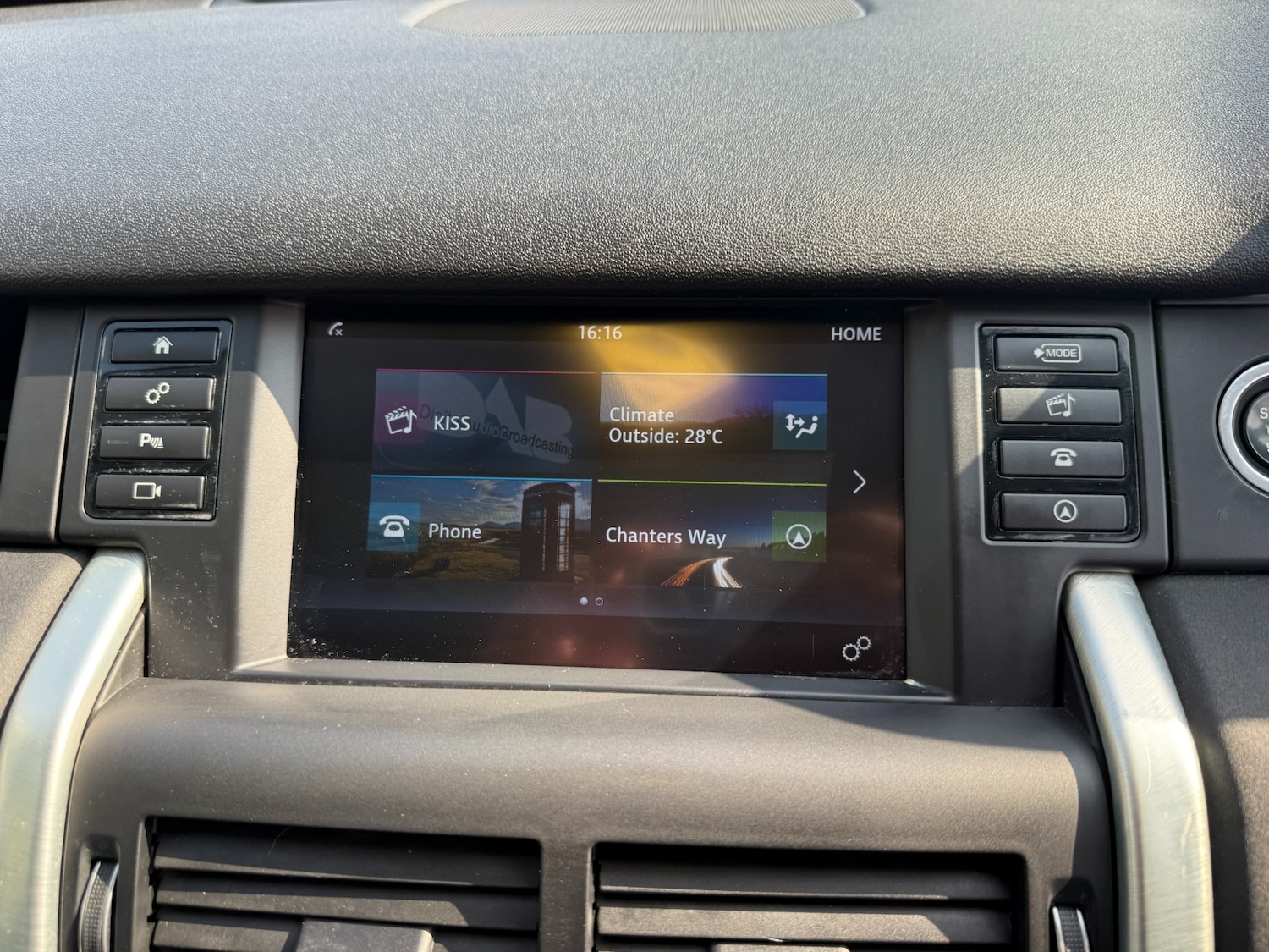 Used Land Rover Discovery Sport 2017 for sale - 76959750: Photo 28