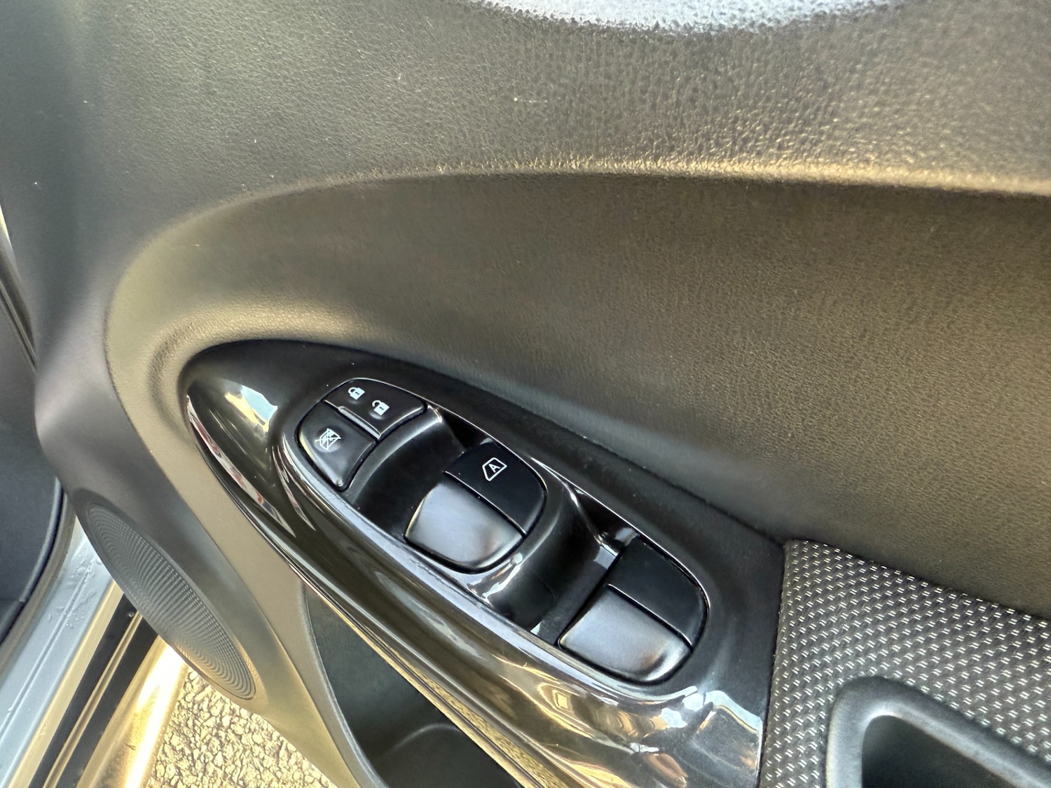 Used Nissan Juke 2017 for sale - 76352555: Photo 15