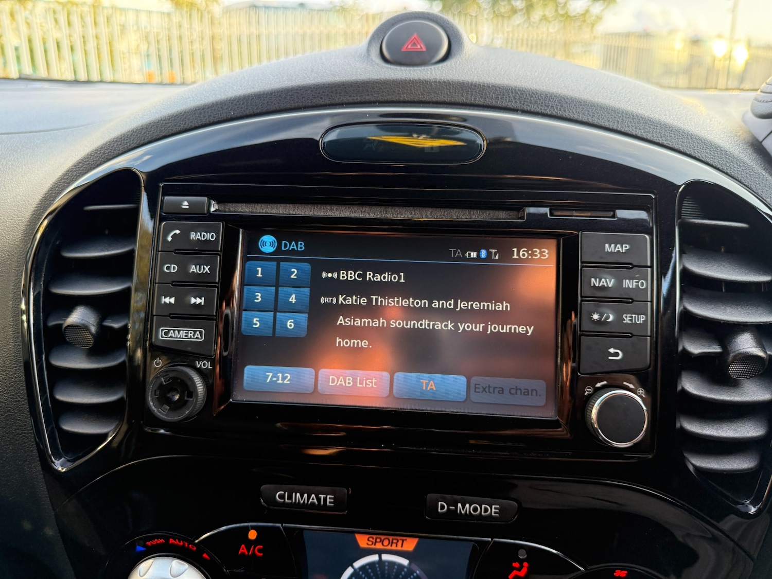 Used Nissan Juke 2017 for sale - 76352555: Photo 19