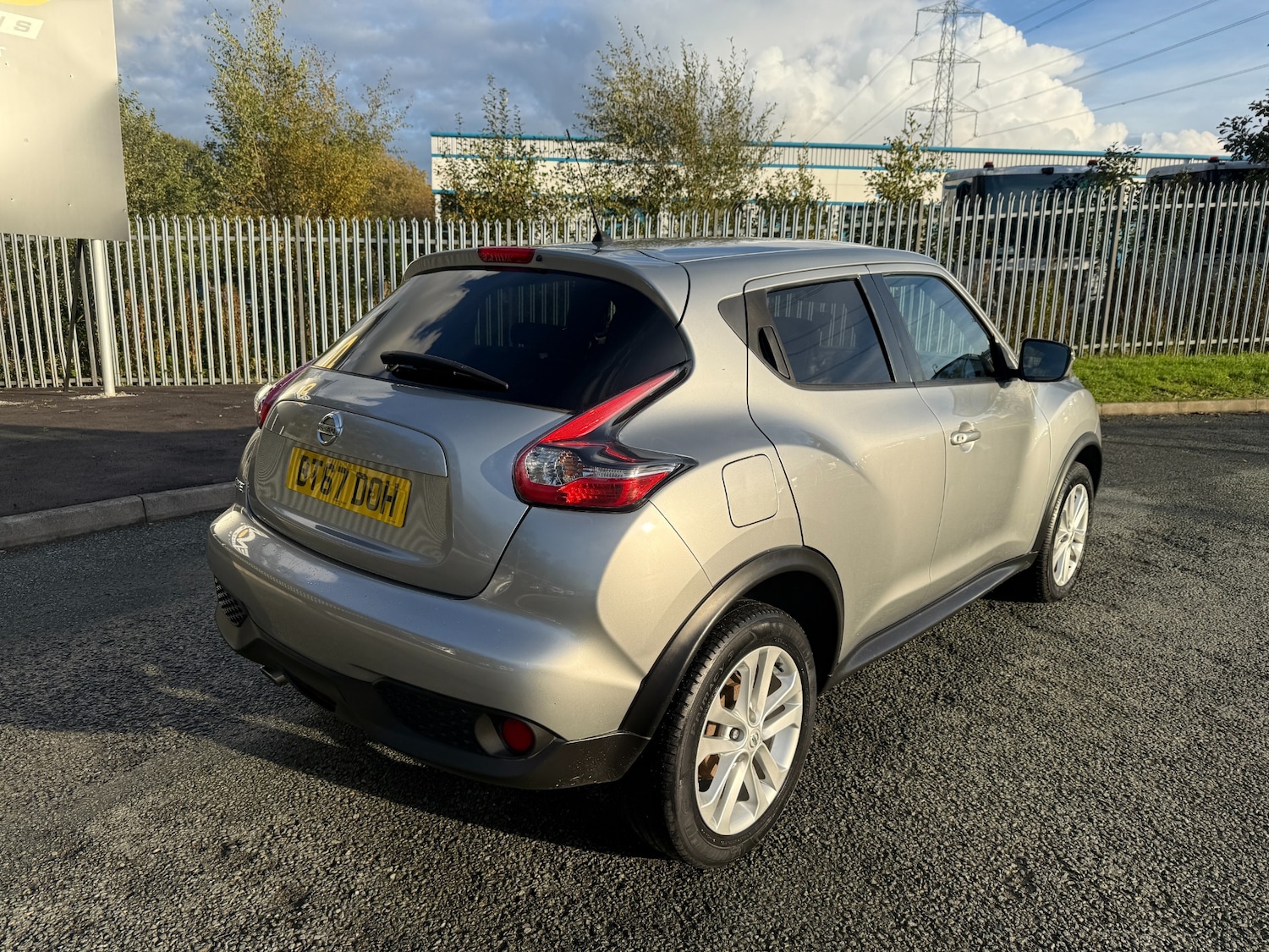 Used Nissan Juke 2017 for sale - 76352555: Photo 3