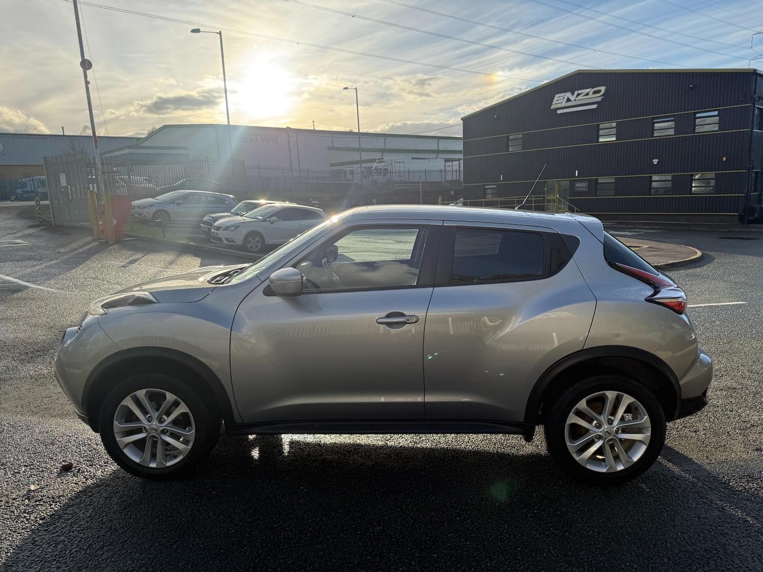 Used Nissan Juke 2017 for sale - 76352555: Photo 6