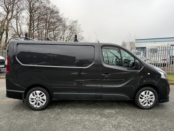 Used Renault Trafic 2017 for sale - 75726498: Photo 2