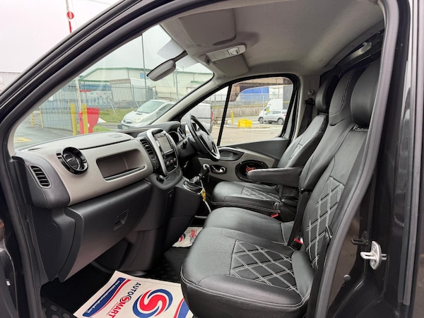 Used Renault Trafic 2017 for sale - 75726498: Photo 9