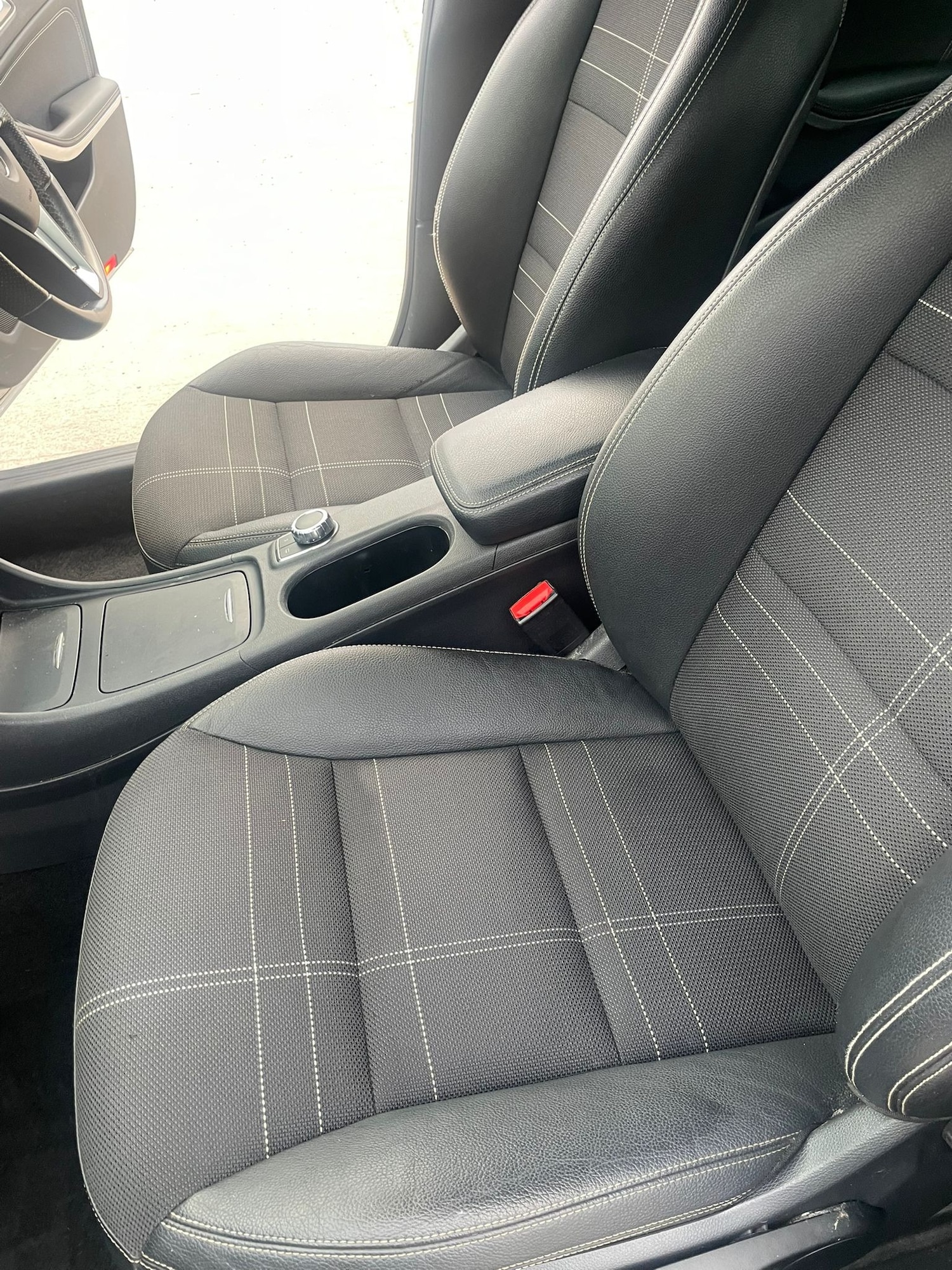 Used Mercedes-Benz A-Class 2015 for sale - 78029015: Photo 16