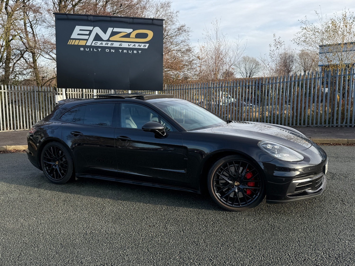 Used Porsche Panamera 2020 for sale - 76960734: Photo 2