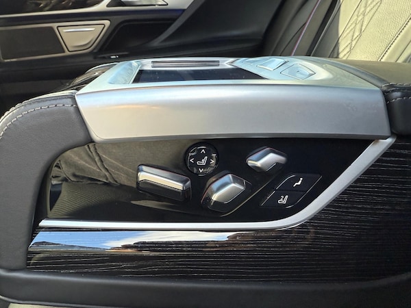 Used BMW 7 Series 2021 for sale - 75726501: Photo 25