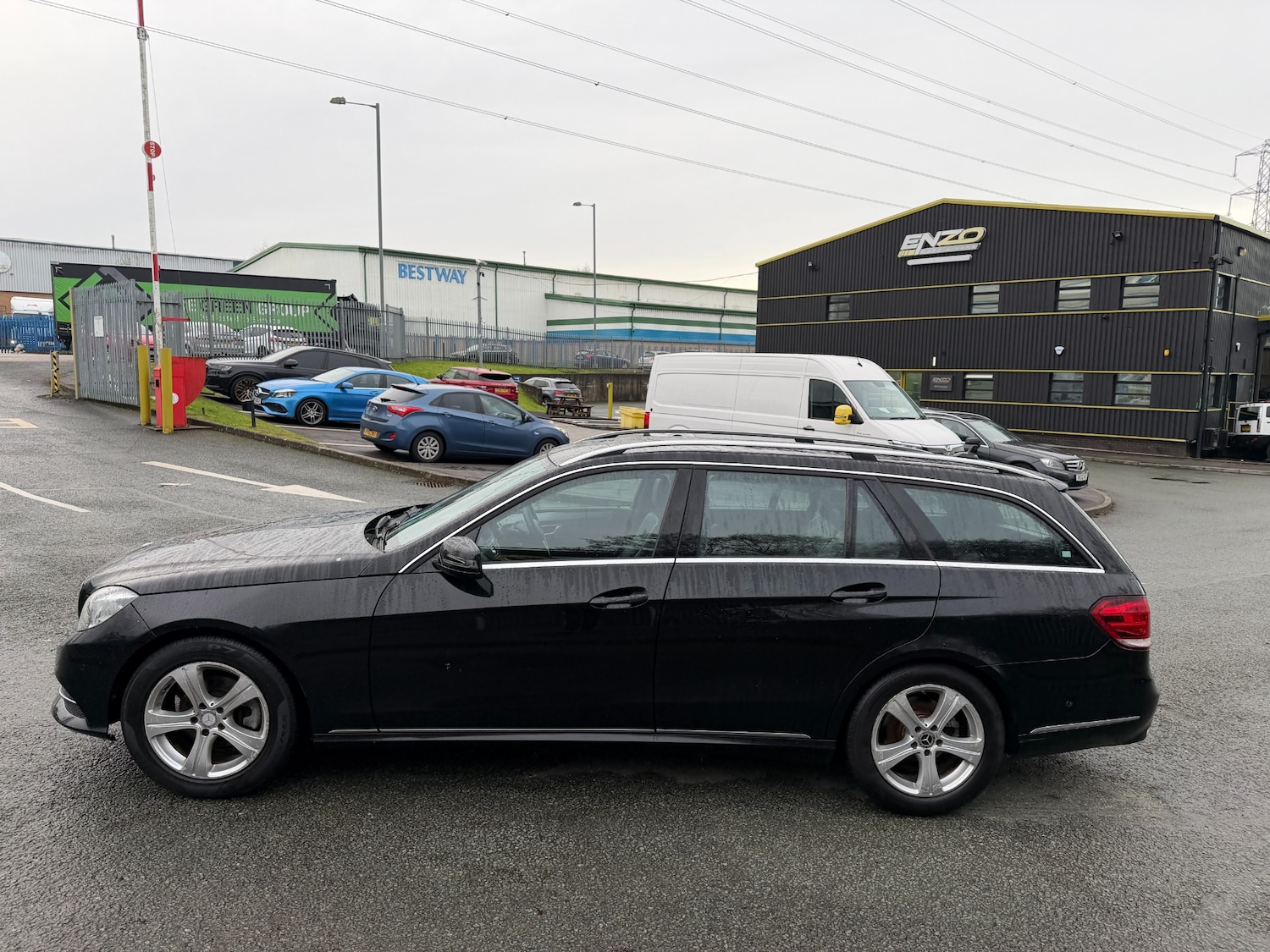 Used Mercedes-Benz E Class 2016 for sale - 77235637: Photo 6