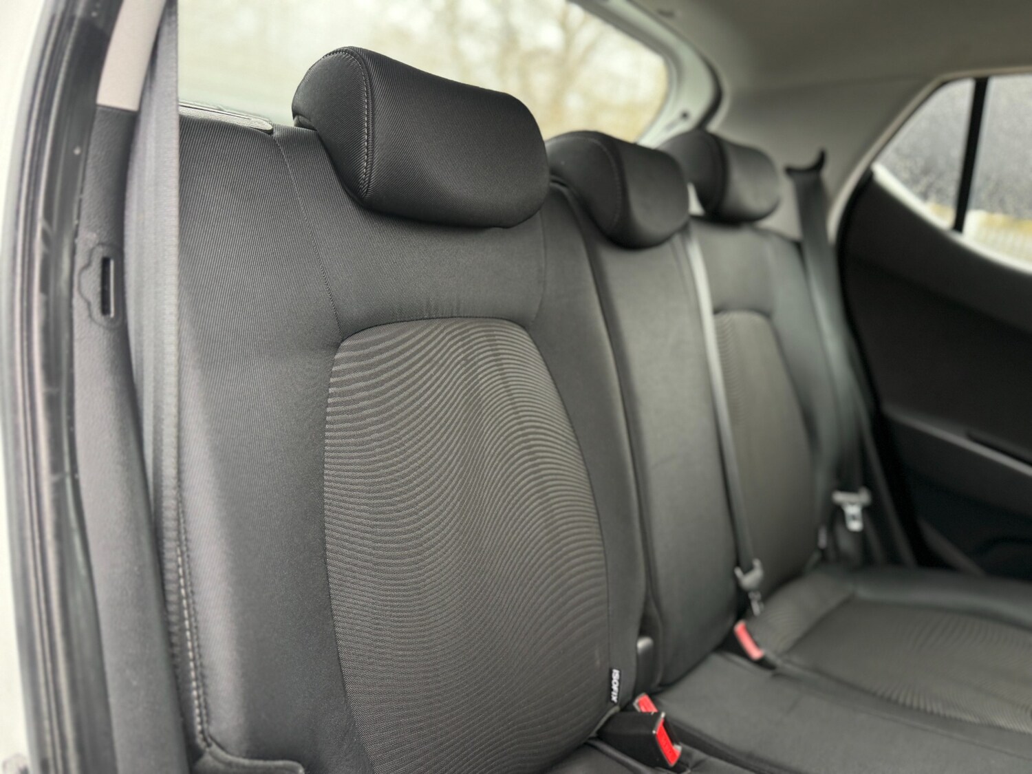 Used Hyundai i10 2018 for sale - 77901543: Photo 20