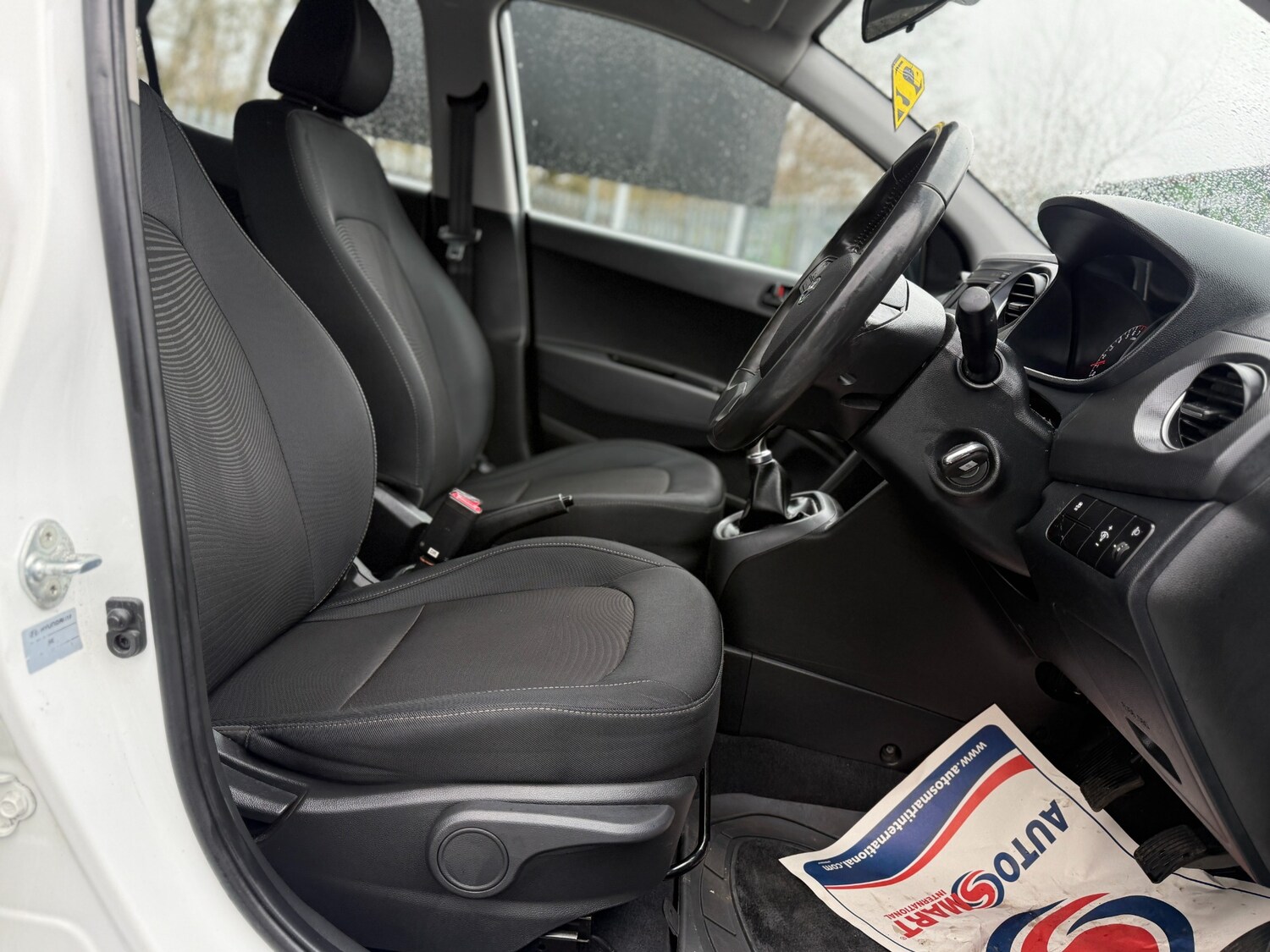 Used Hyundai i10 2018 for sale - 77901543: Photo 24