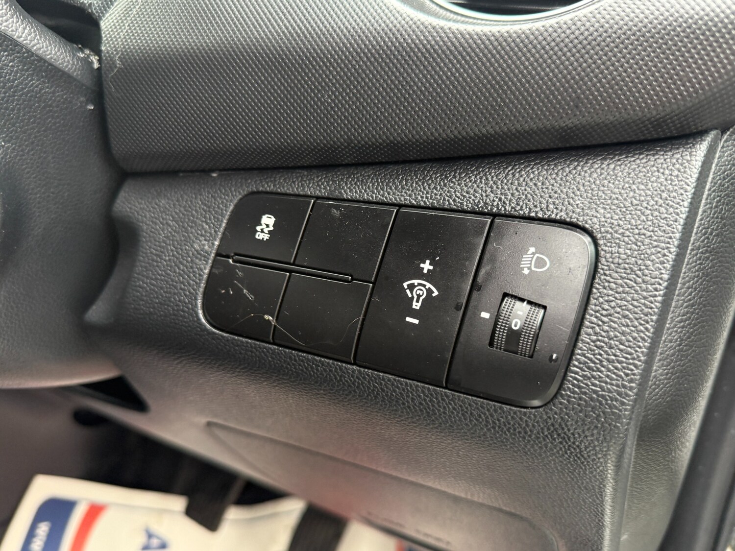 Used Hyundai i10 2018 for sale - 77901543: Photo 29