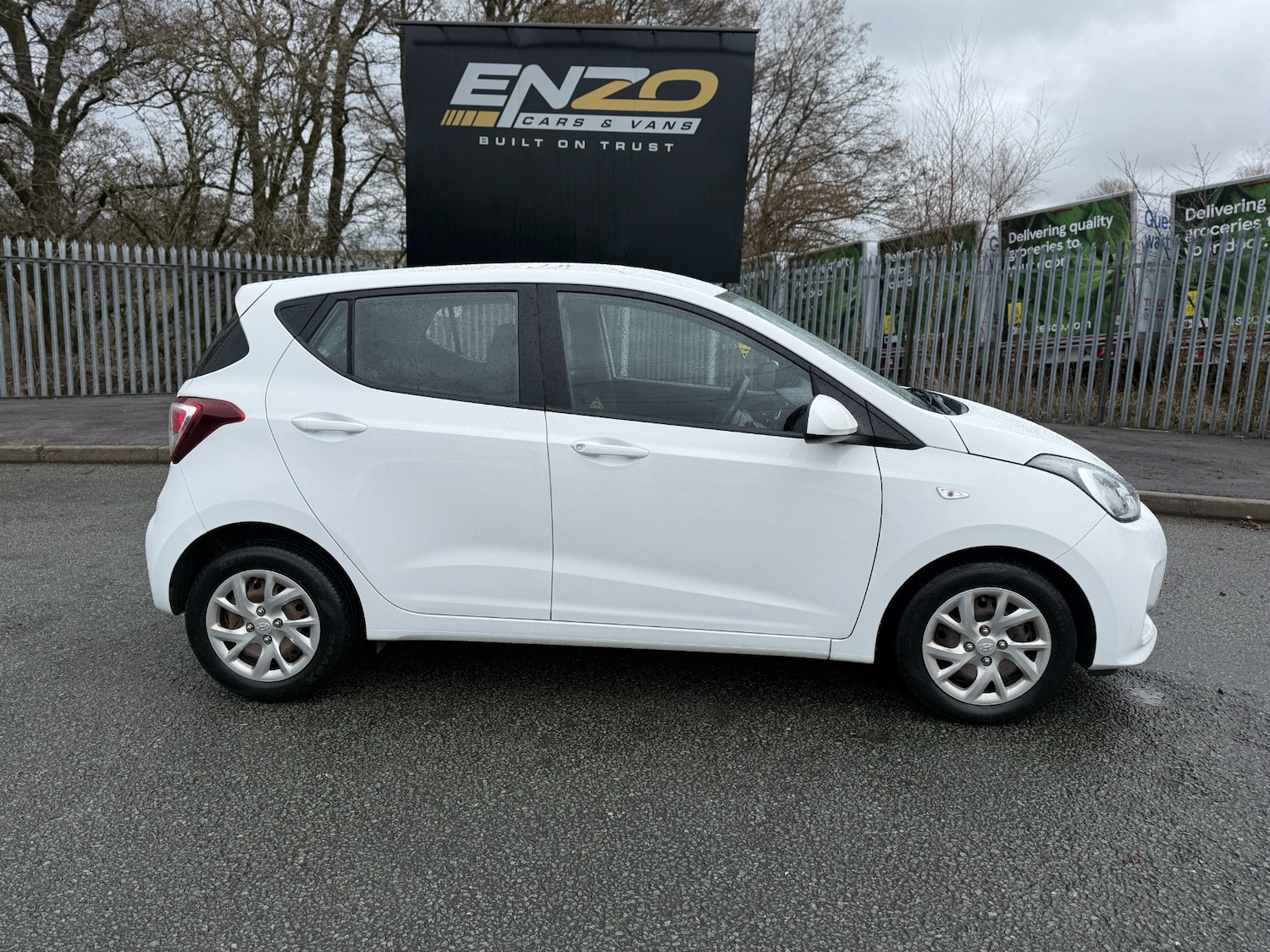 Used Hyundai i10 2018 for sale - 77901543: Photo 3