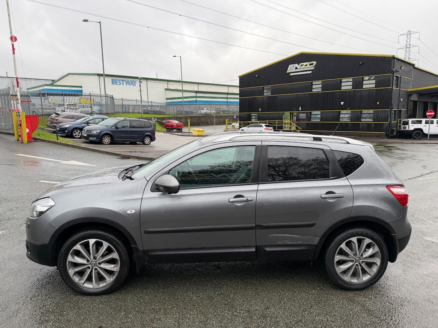 Used Nissan Qashqai 2013 for sale - 77233975: Photo 6