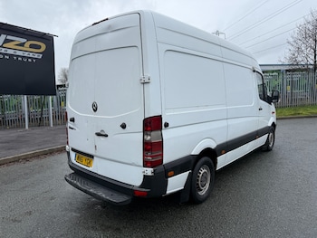 Used Mercedes-Benz Sprinter 2012 for sale - 77555150: Photo