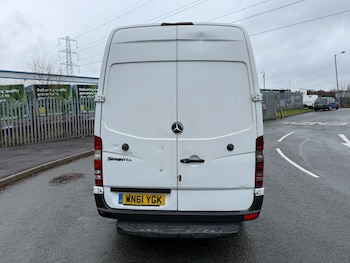 Used Mercedes-Benz Sprinter 2012 for sale - 77555150: Photo
