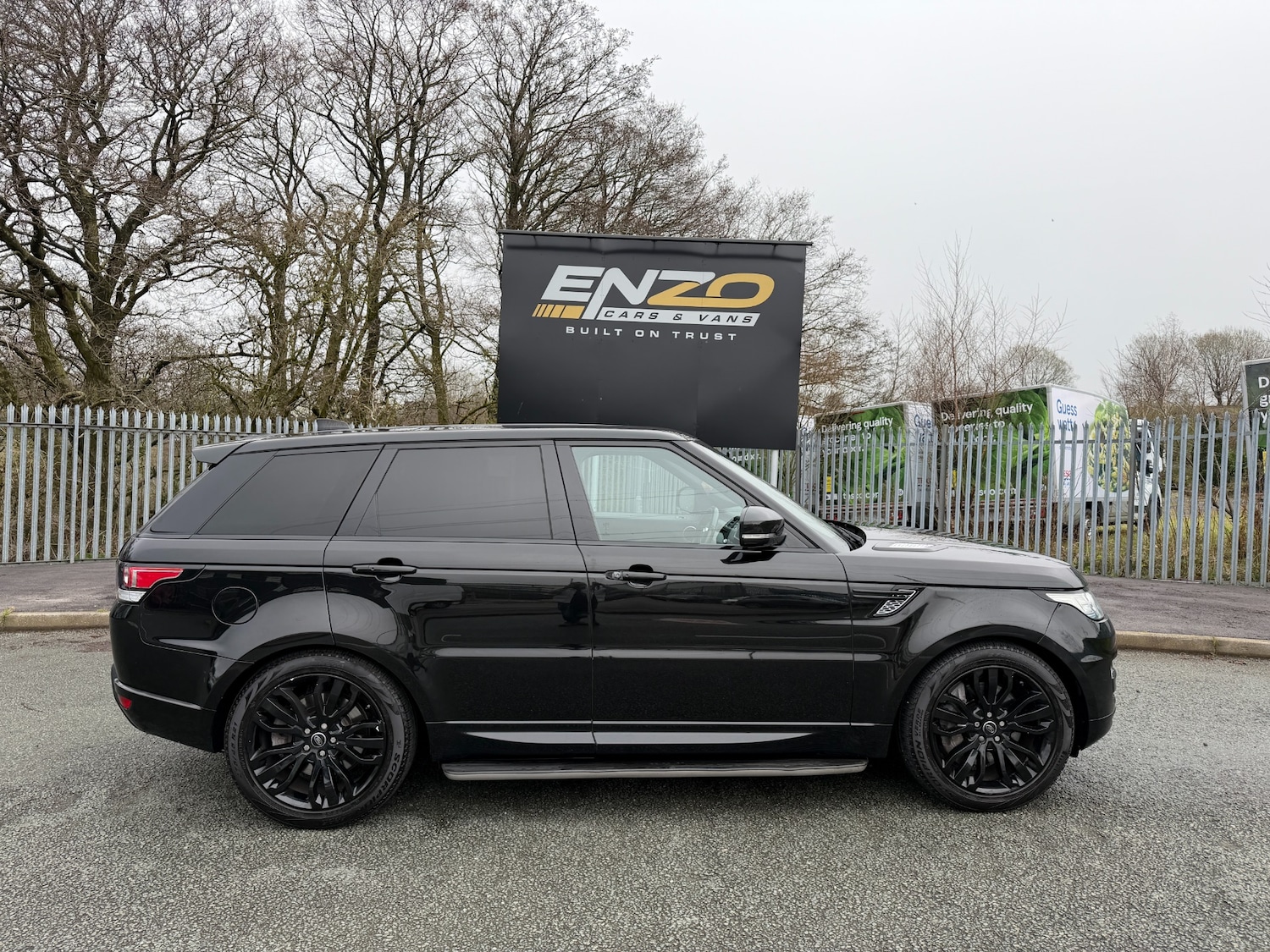 Used Land Rover Range Rover Sport 2016 for sale - 78092657: Photo 2