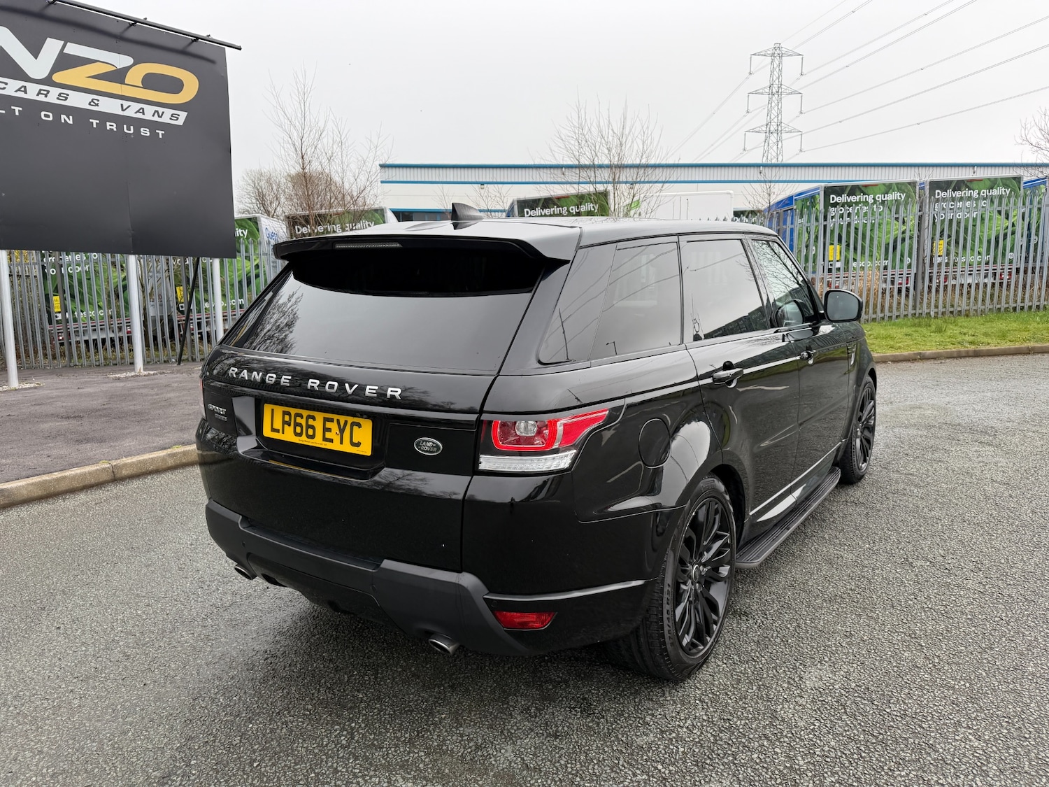 Used Land Rover Range Rover Sport 2016 for sale - 78092657: Photo 3