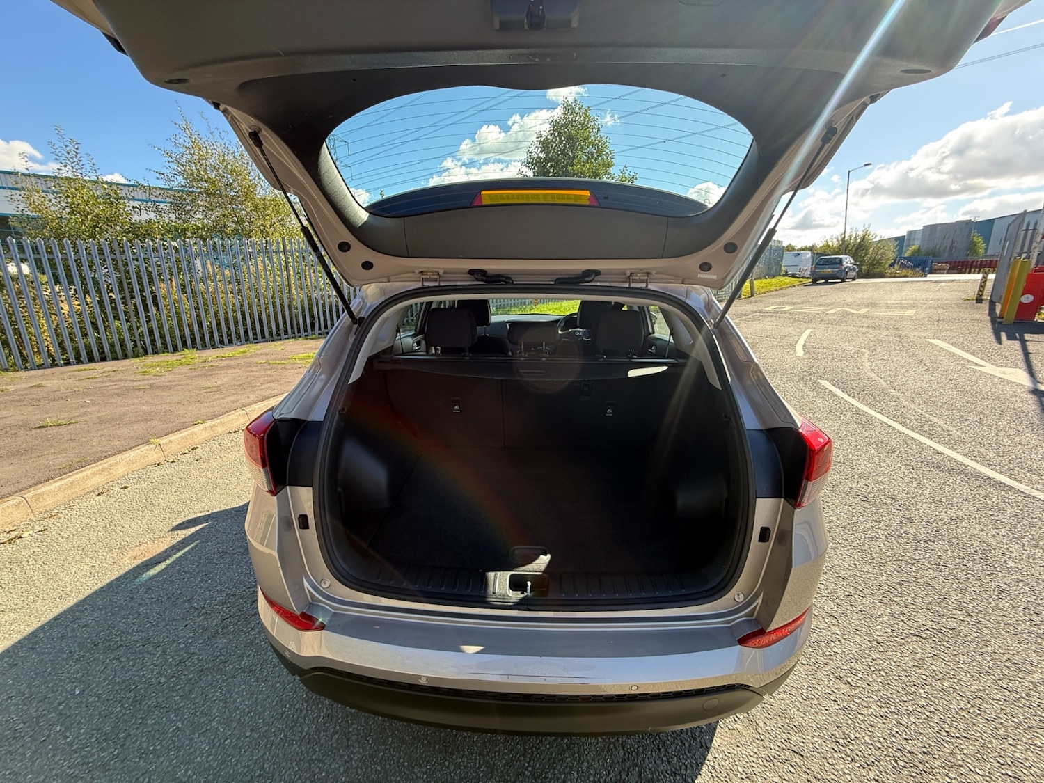 Used Hyundai TUCSON 2018 for sale - 76076320: Photo 11