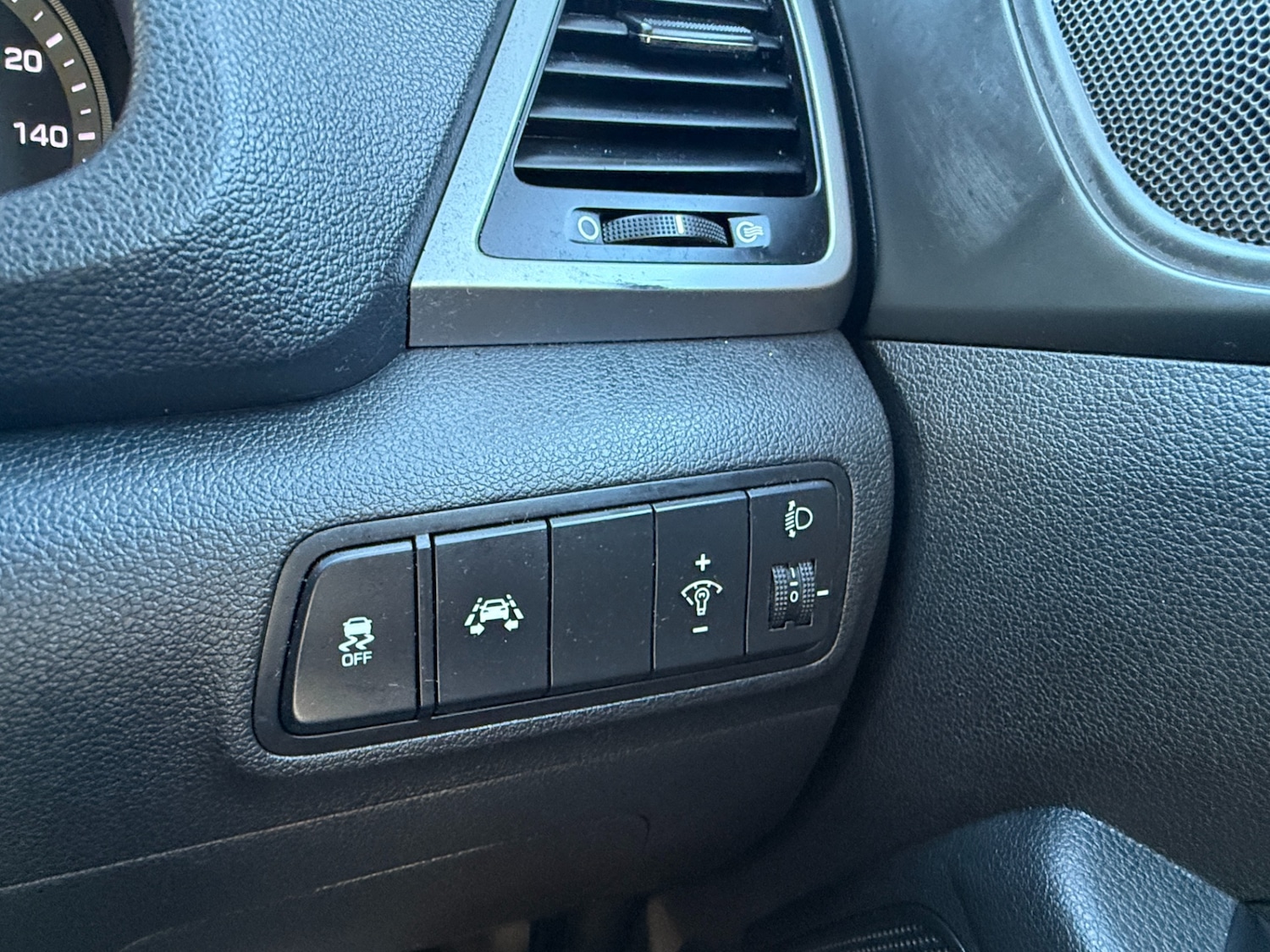 Used Hyundai TUCSON 2018 for sale - 76076320: Photo 21