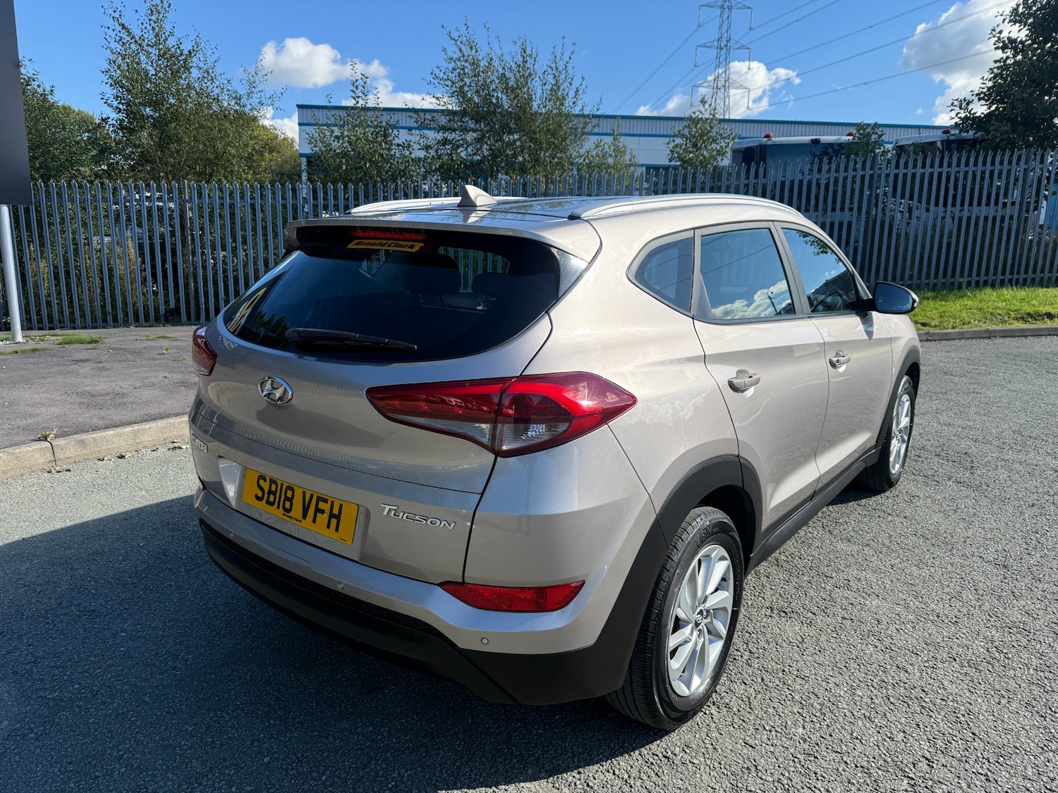 Used Hyundai TUCSON 2018 for sale - 76076320: Photo 3