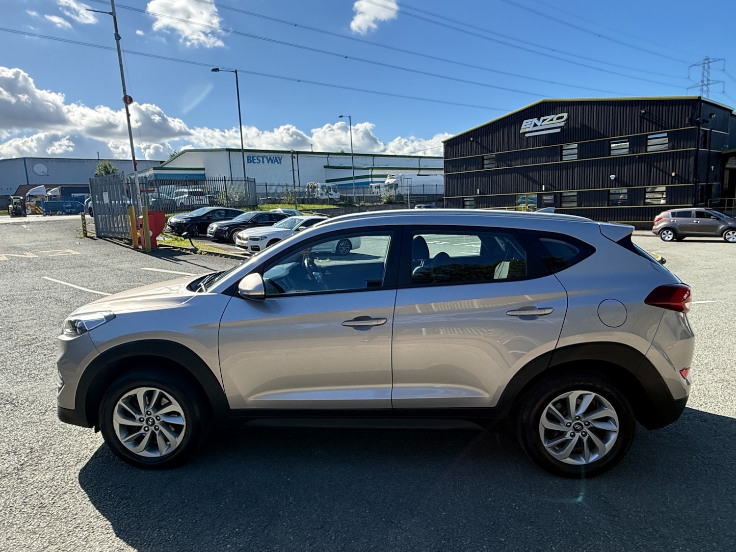 Used Hyundai TUCSON 2018 for sale - 76076320: Photo 6