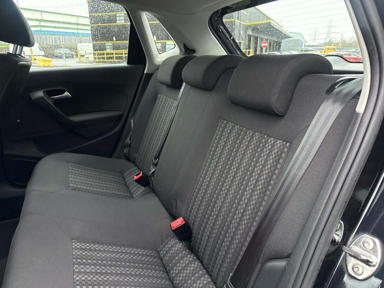 Used Volkswagen Polo 2014 for sale - 76777072: Photo 18