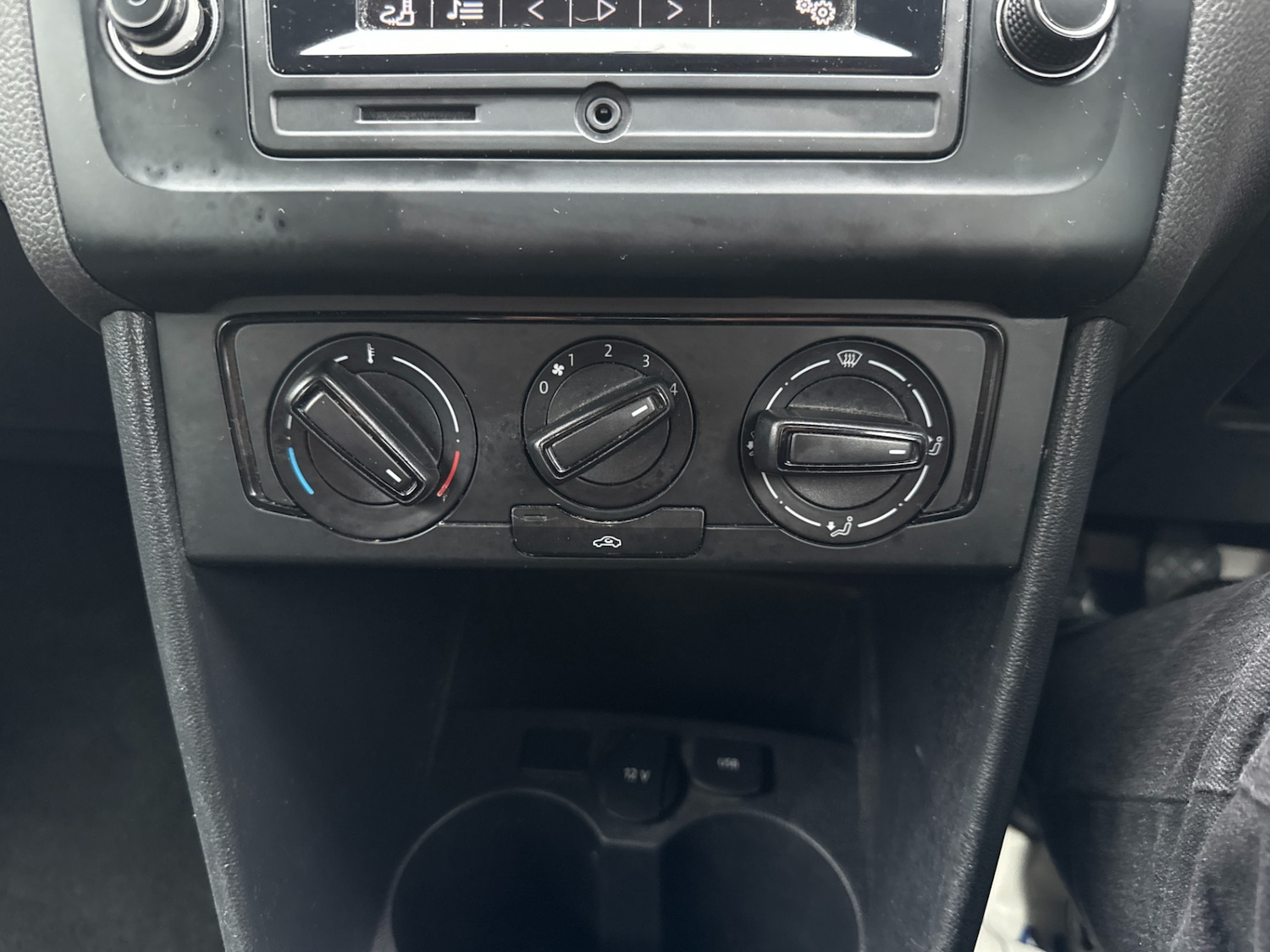 Used Volkswagen Polo 2014 for sale - 76777072: Photo 31