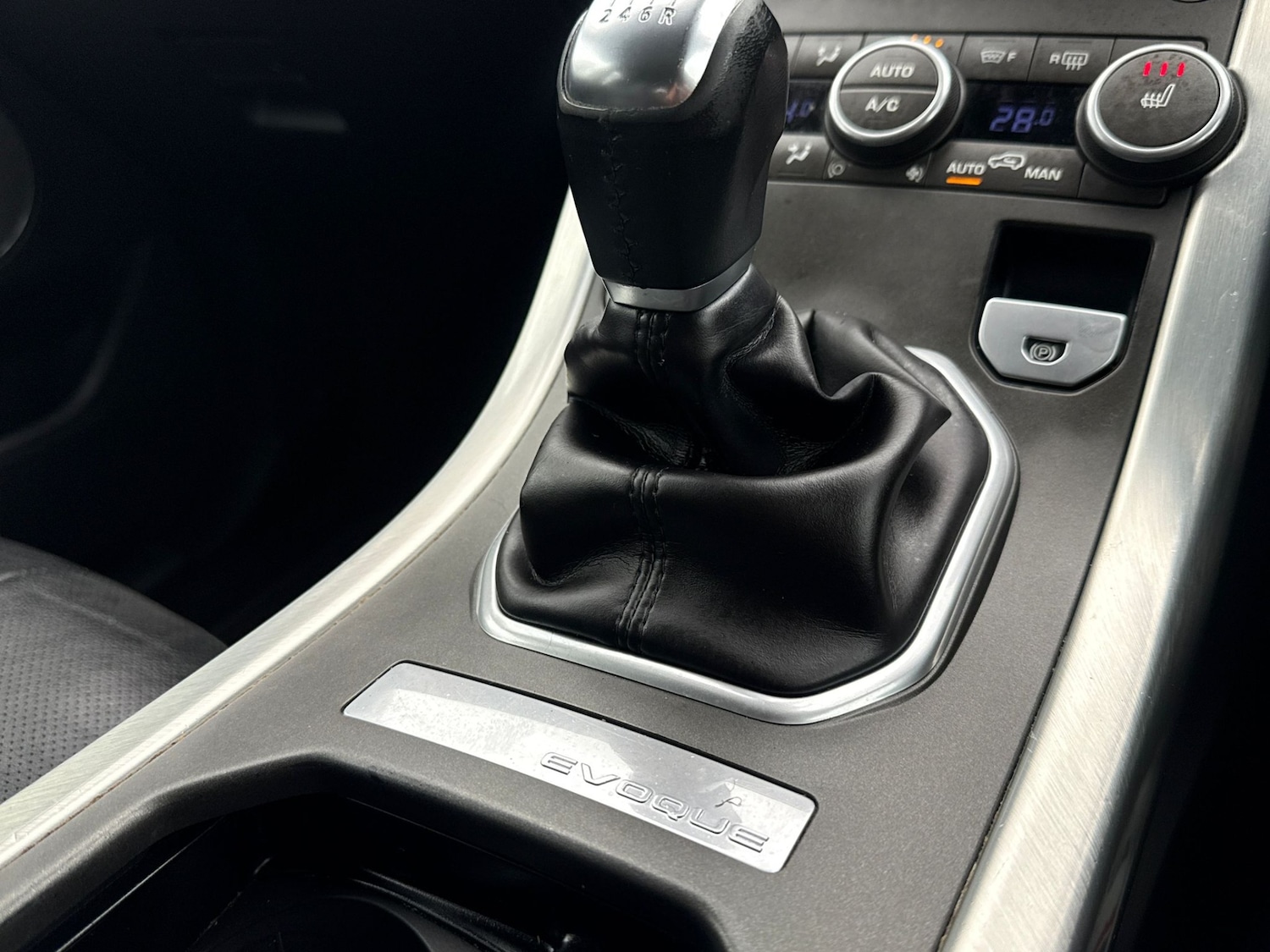 Used Land Rover Range Rover Evoque 2017 for sale - 77350395: Photo 32