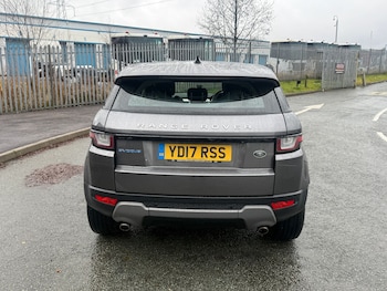 Used Land Rover Range Rover Evoque 2017 for sale - 77350395: Photo