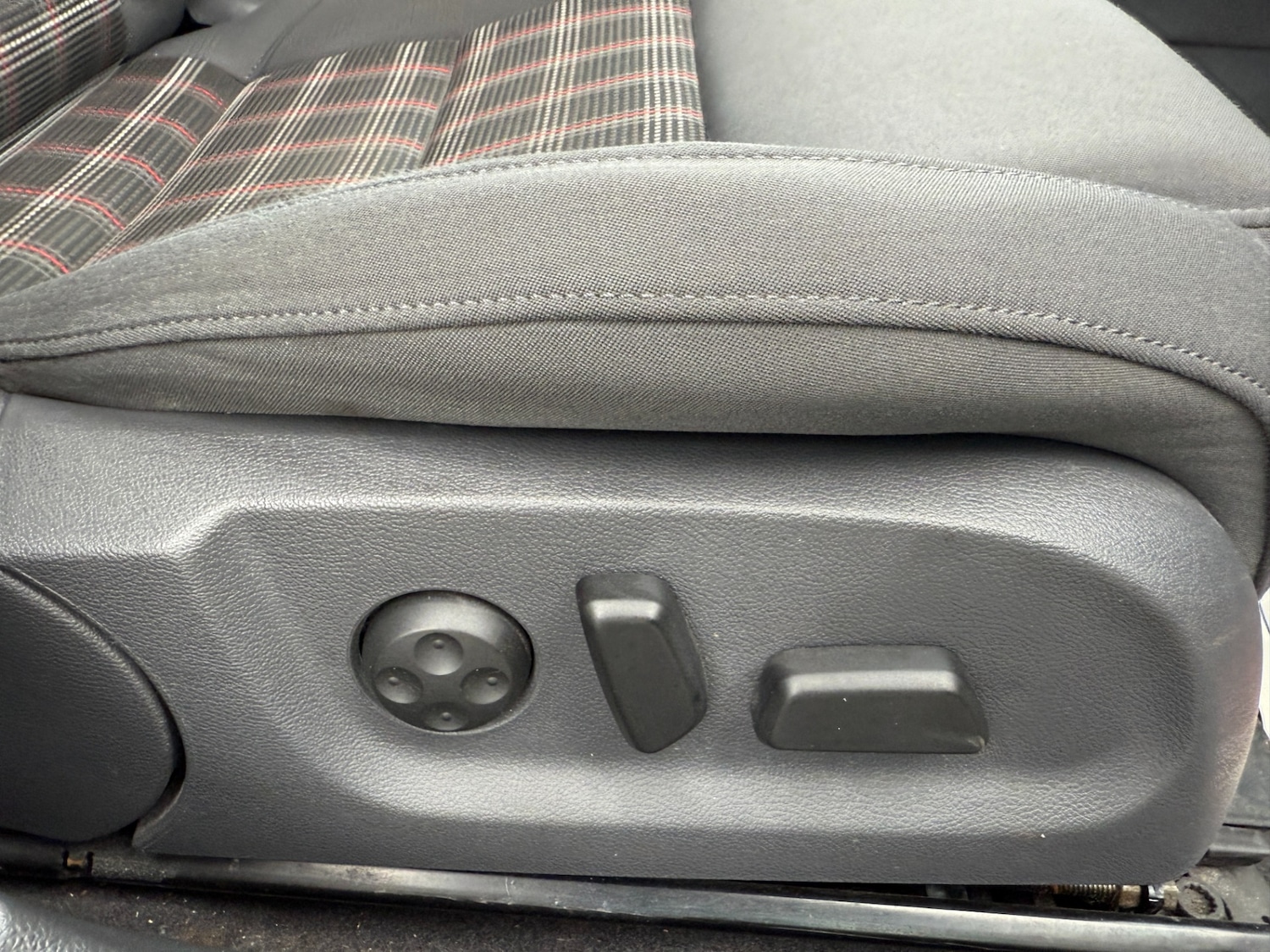 Used Volkswagen Golf 2007 for sale - 75894647: Photo 26