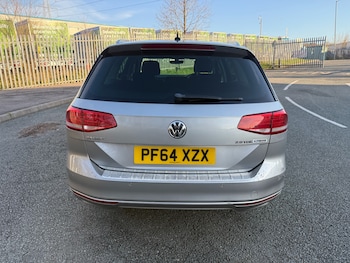 Used Volkswagen Passat 2015 for sale - 78149729: Photo