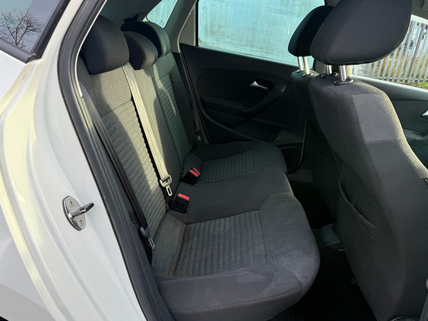 Used Volkswagen Polo 2014 for sale - 76932122: Photo 20