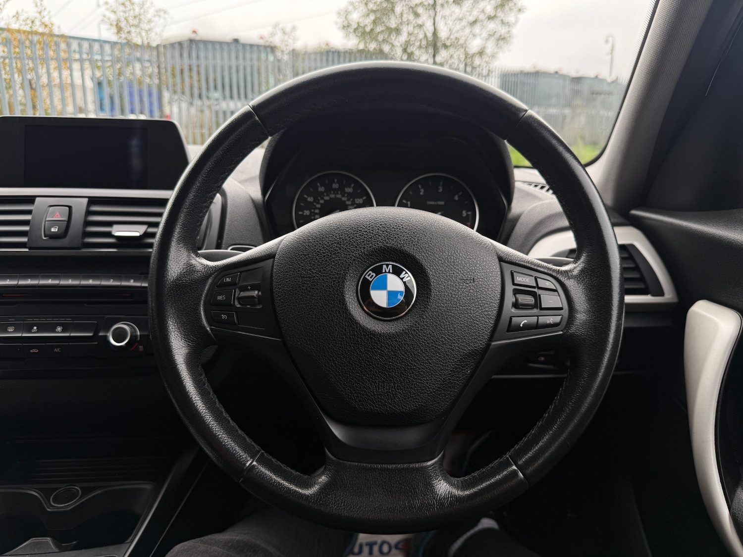 Used BMW 1 Series 2015 for sale - 76578281: Photo 25