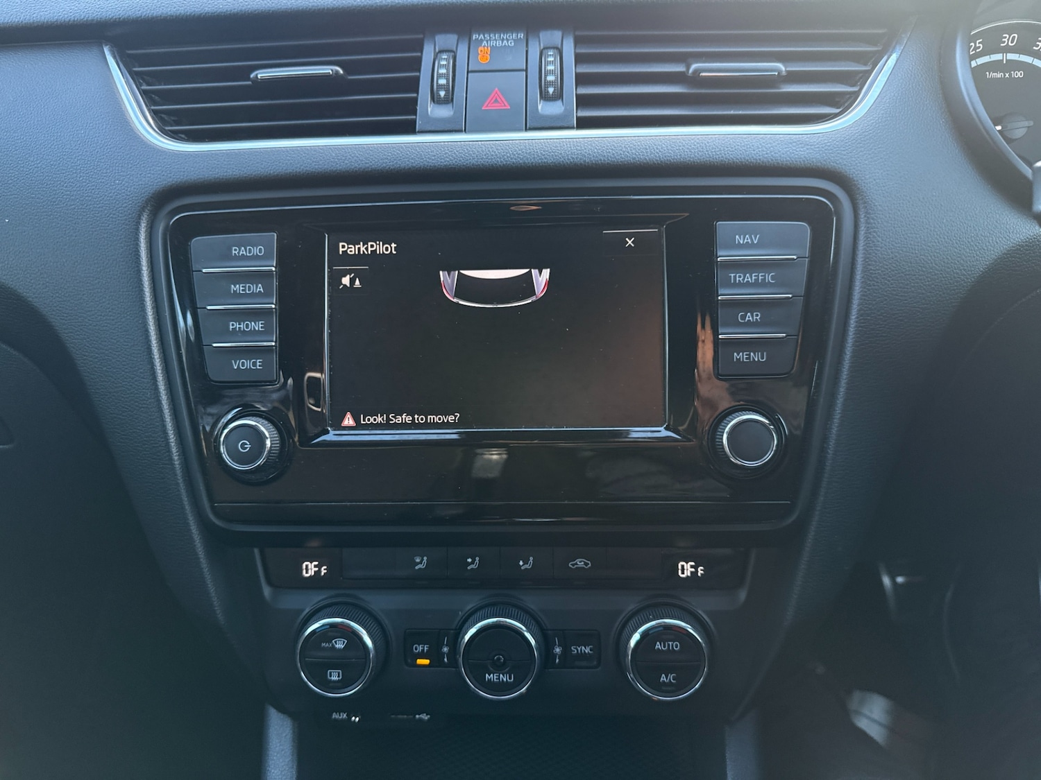 Used Skoda Octavia 2016 for sale - 76762126: Photo 27