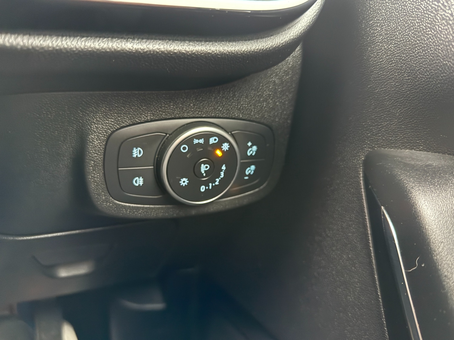 Used Ford Fiesta 2020 for sale - 77323876: Photo 27