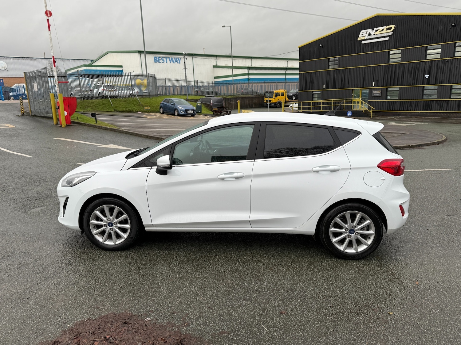 Used Ford Fiesta 2020 for sale - 77323876: Photo 6