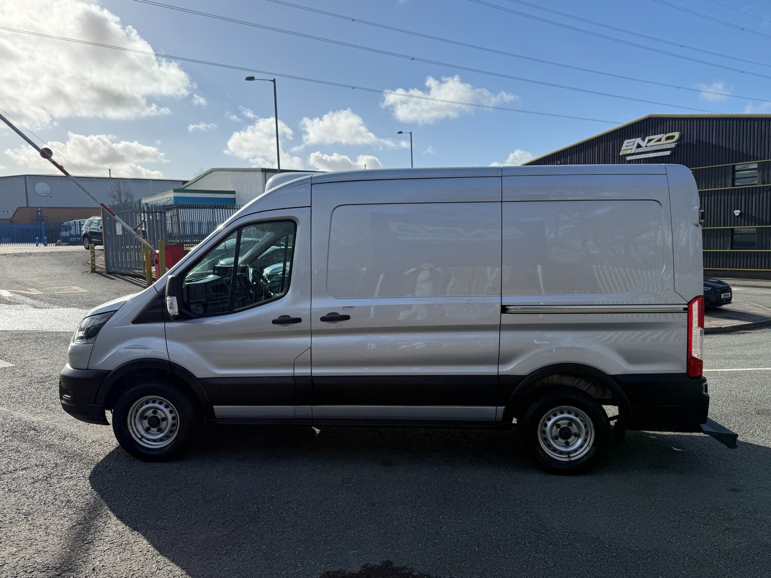 Used Ford Transit 2021 for sale - 77650062: Photo 6