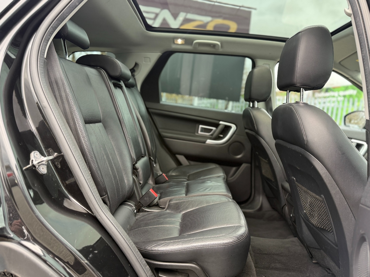 Used Land Rover Discovery Sport 2017 for sale - 78011663: Photo 18