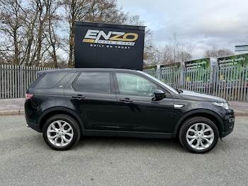 Used Land Rover Discovery Sport 2017 for sale - 78011663: Photo