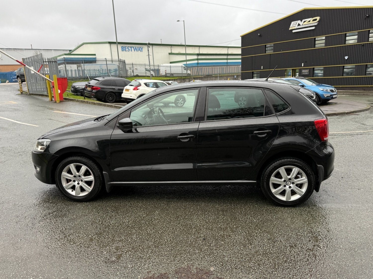 Used Volkswagen Polo 2013 for sale - 77901730: Photo 6