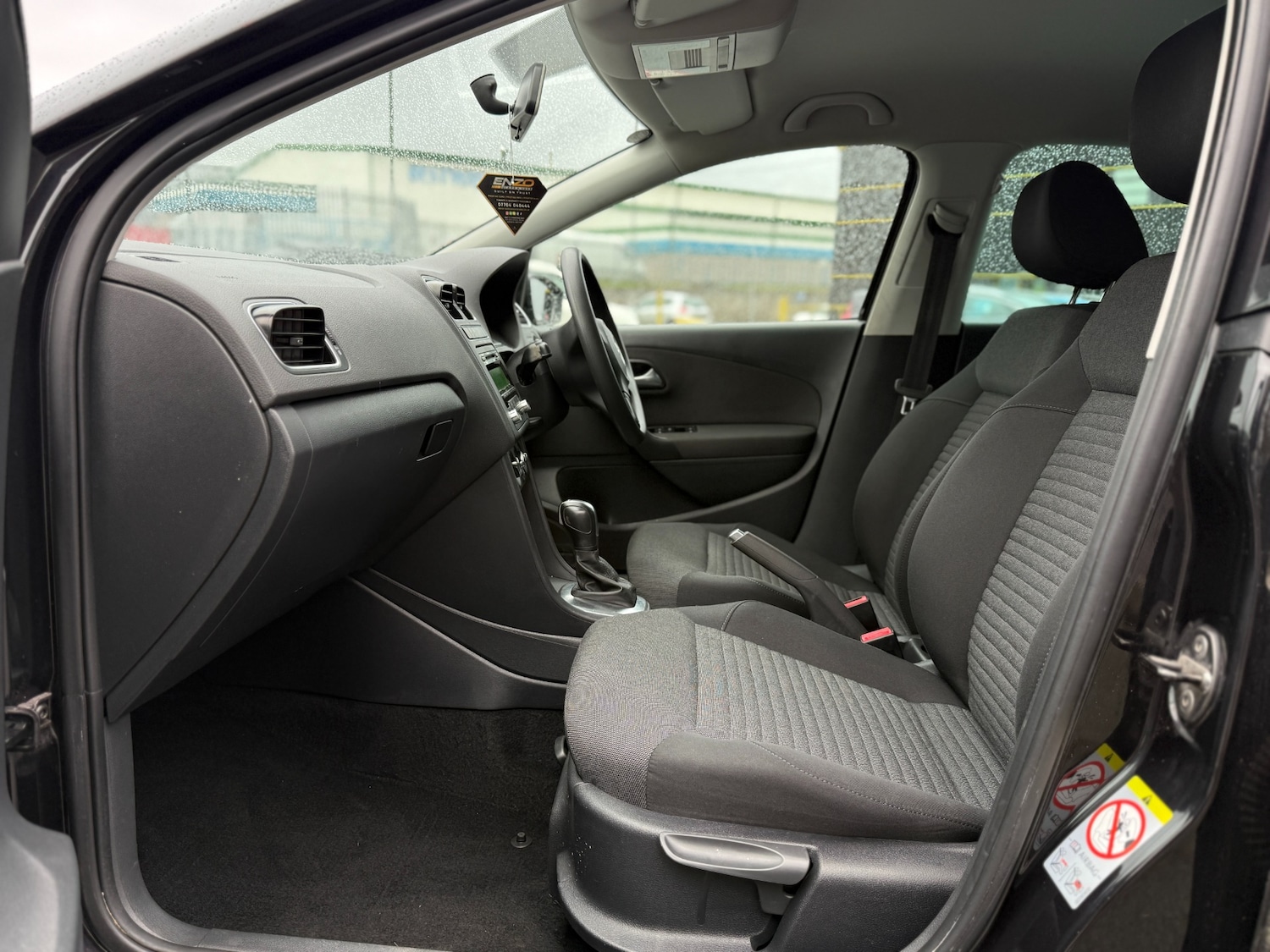 Used Volkswagen Polo 2013 for sale - 77901730: Photo 9