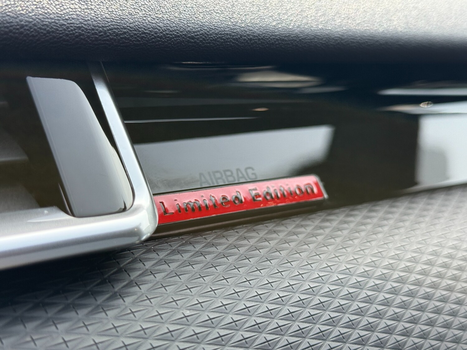 Used Land Rover Range Rover Velar 2018 for sale - 78011239: Photo 13