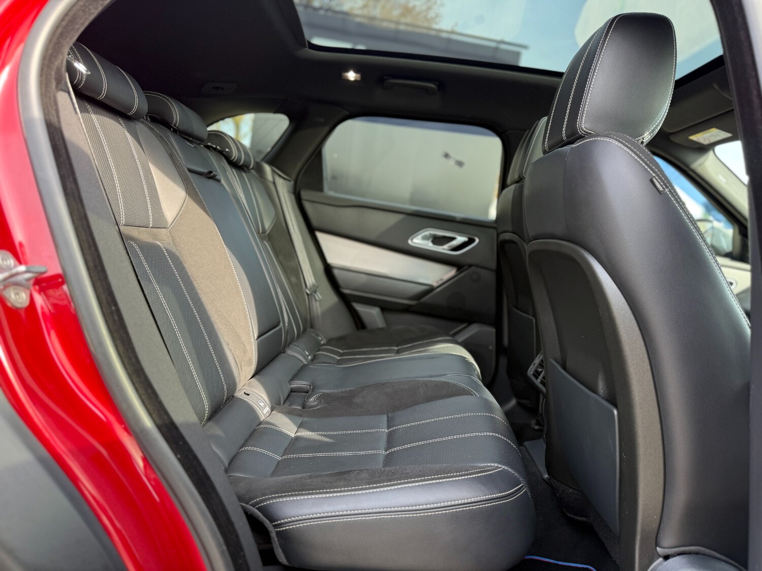 Used Land Rover Range Rover Velar 2018 for sale - 78011239: Photo 22